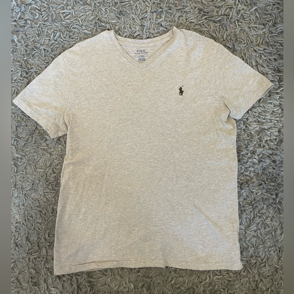 Polo by Ralph Lauren Men’s Tan V-Neck Shirt Size M